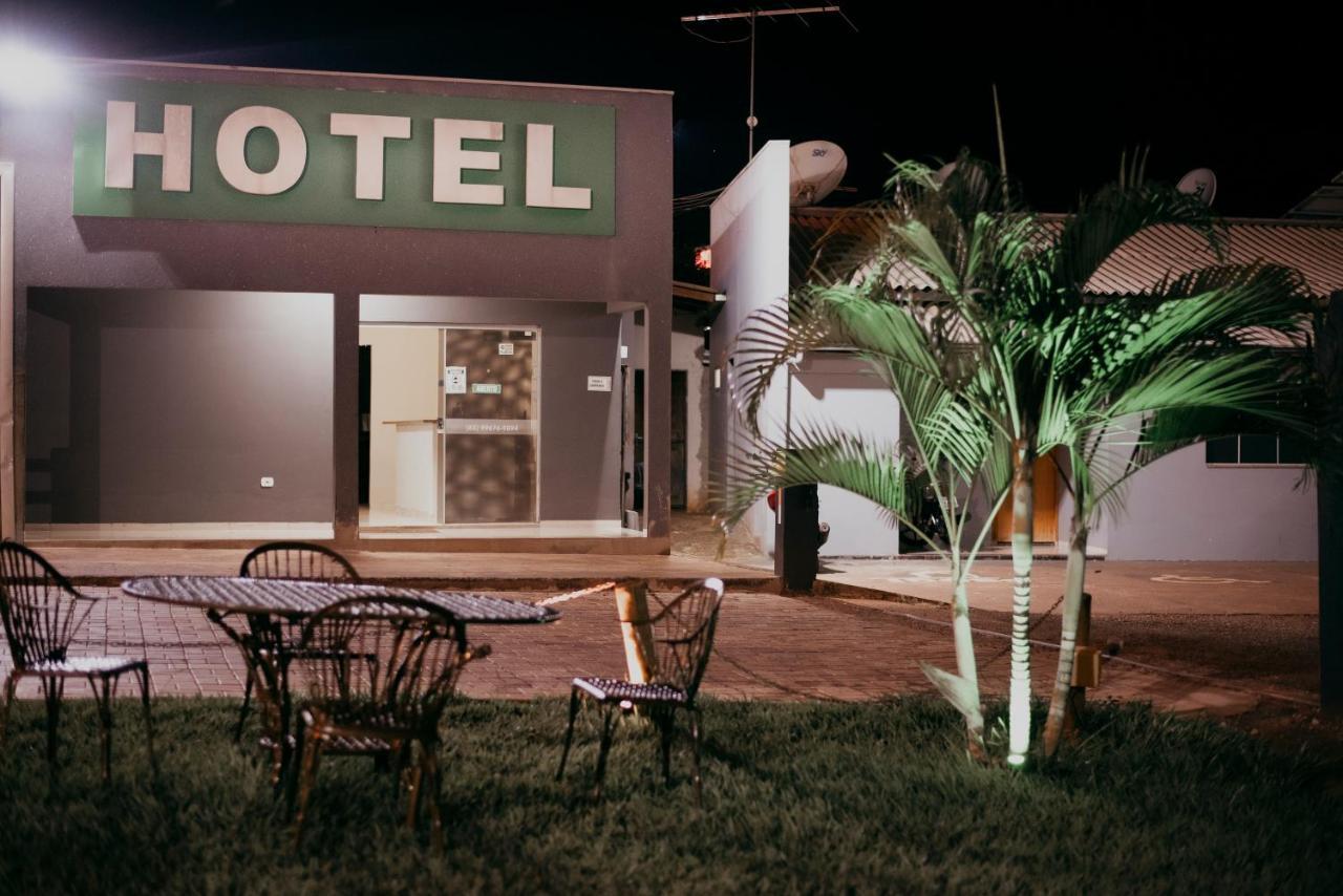 Rotta Hotel Tangara da Serra Exterior photo